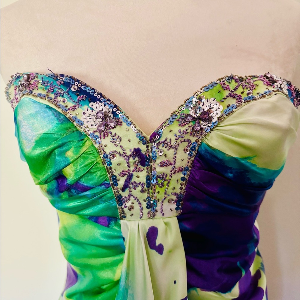 Masquerade XS Strapless Watercolor Dress in Purple and Green with Beaded Bodice - Picture 7 of 16